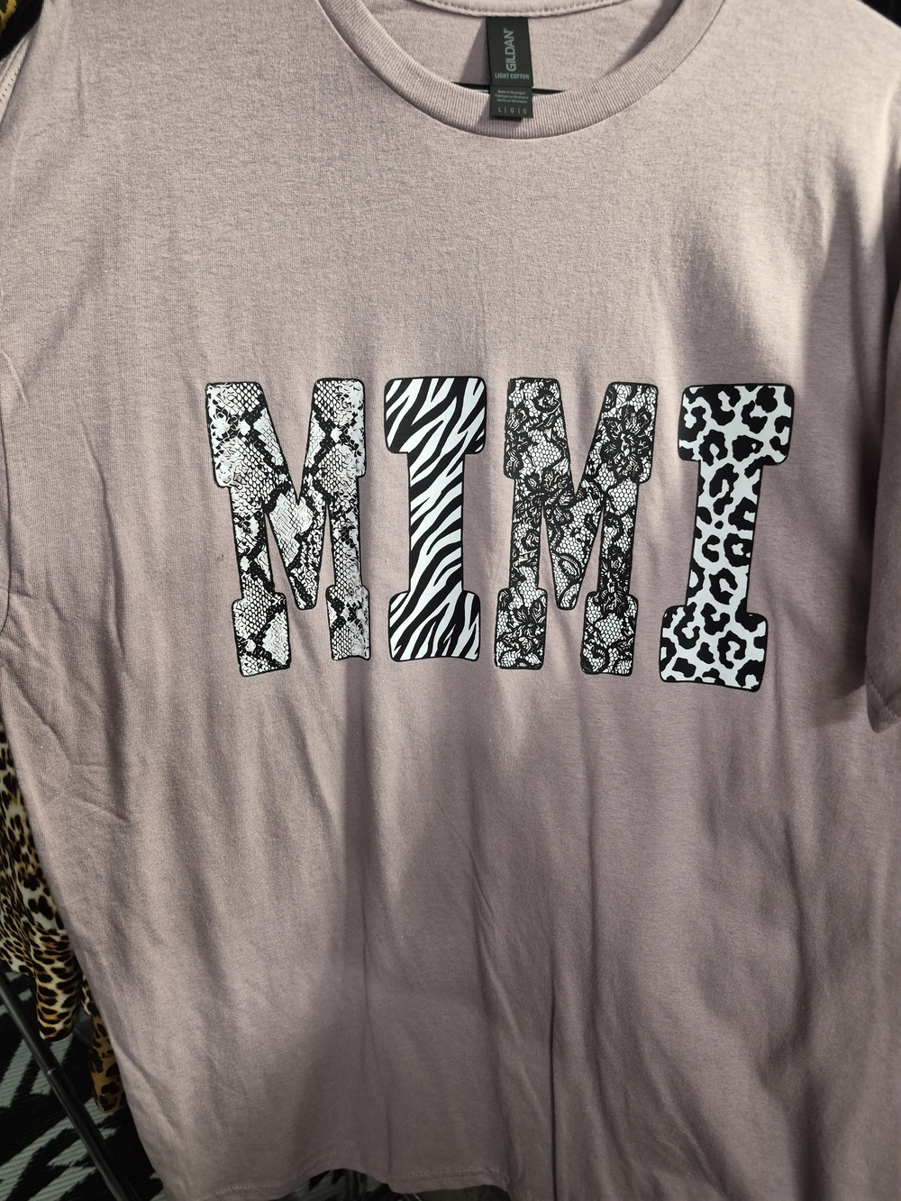 Gildan Women's Pink Graphic 'MIMI' Animal Print Tee